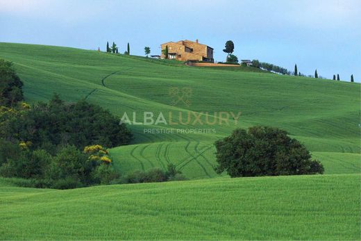 Villa a Sarteano, Siena