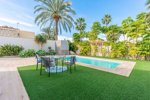 Detached House in El Campello, Alicante