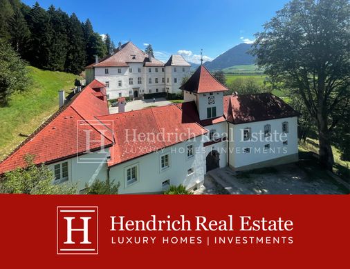 Château à Stainach, Politischer Bezirk Liezen
