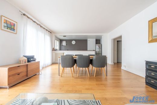 Appartement à Nogent-sur-Marne, Val-de-Marne
