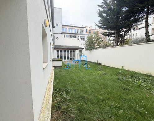 Office in Vincennes, Val-de-Marne