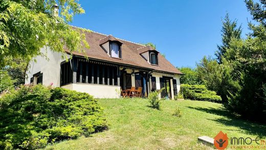 Luxus-Haus in Condé-Sainte-Libiaire, Seine-et-Marne