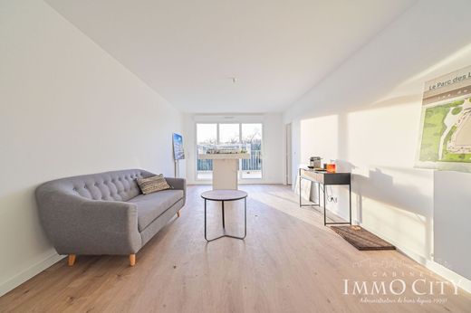 Apartment in Thiais, Val-de-Marne