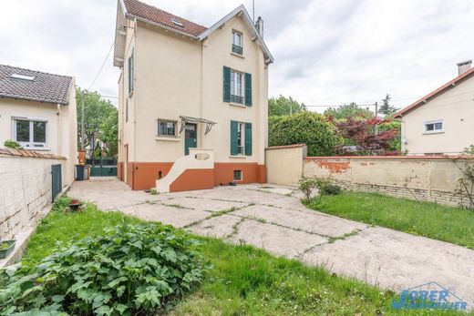 호화 저택 / Neuilly-Plaisance, Seine-Saint-Denis