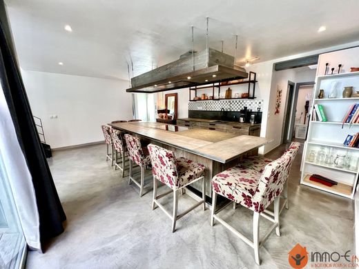 Apartment / Etagenwohnung in Lagny-sur-Marne, Seine-et-Marne