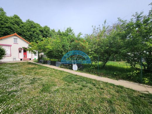 Casa de lujo en Ormesson-sur-Marne, Valle de Marne