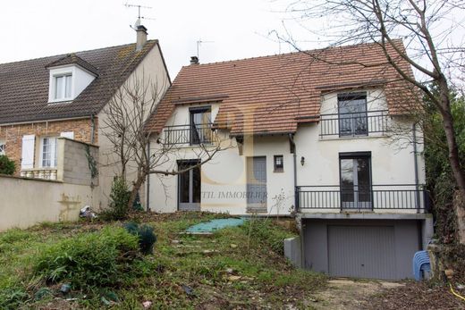 Luxus-Haus in Saulx-les-Chartreux, Essonne