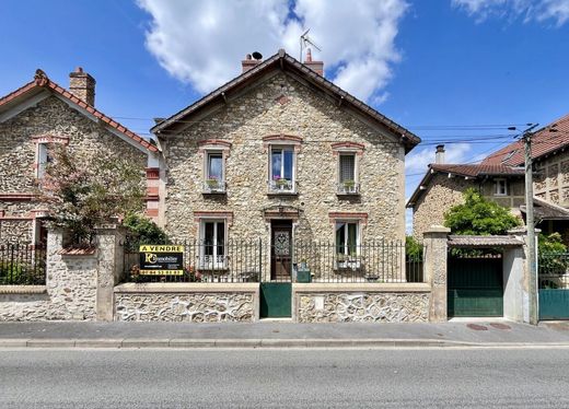 Melun, Seine-et-Marneの高級住宅