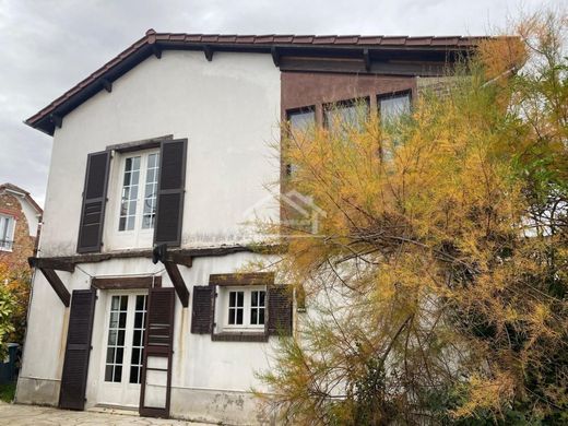 Luksusowy dom w Antony, Hauts-de-Seine