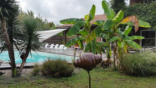 Maison de luxe à Soustons, Landes