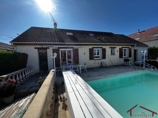 Maison de luxe à Limours, Essonne