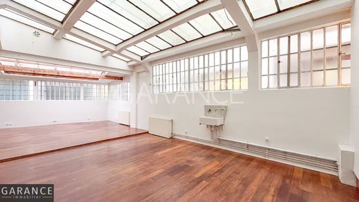 Apartment / Etagenwohnung in Bastille, République, Nation-Alexandre Dumas, Paris