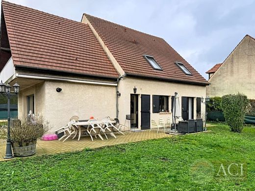 Casa de lujo en Montmagny, Valle de Oise