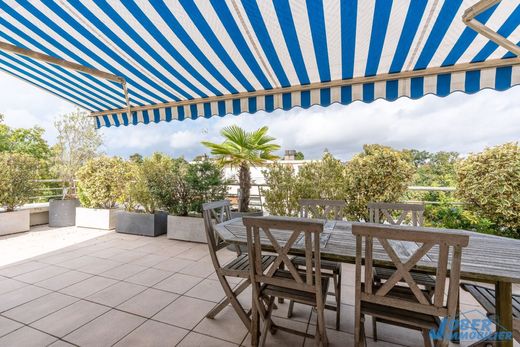 아파트 / Nogent-sur-Marne, Val-de-Marne