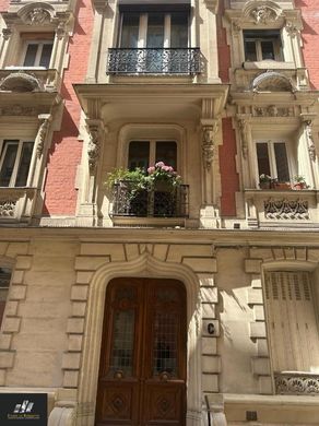 Apartment / Etagenwohnung in Nation-Picpus, Gare de Lyon, Bercy, Paris