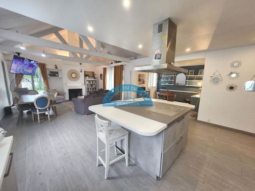 Maison de luxe à Pontault-Combault, Seine-et-Marne