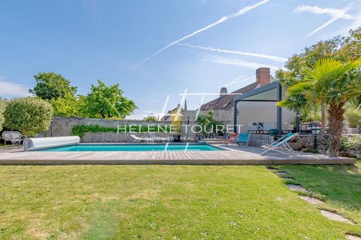 Luxury home in Baron, Oise