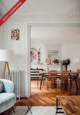 Piso / Apartamento en Montmartre, Abbesses, Grandes-Carrières, Paris