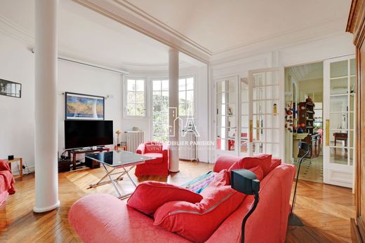 Apartment in Clichy, Hauts-de-Seine