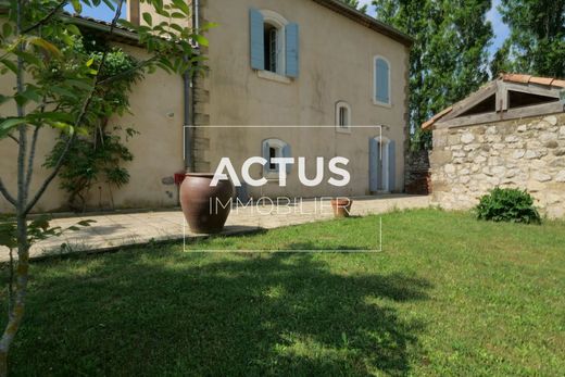 Luxury home in La Roque-d'Anthéron, Bouches-du-Rhône