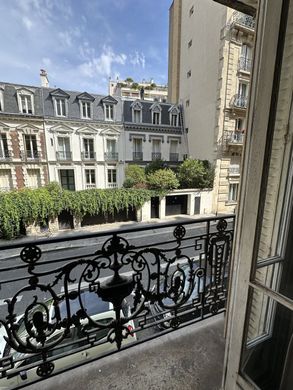 Apartment in La Muette, Auteuil, Porte Dauphine, Paris