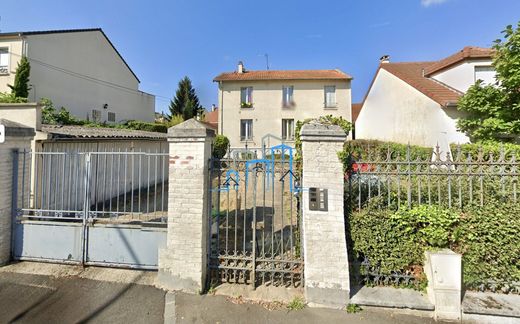 Complesso residenziale a Le Perreux-sur-Marne, Val-de-Marne