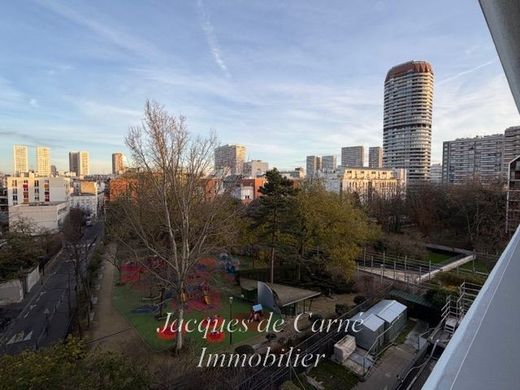 아파트 / Salpêtrière, Butte-aux-Cailles, Croulebarbe, Paris