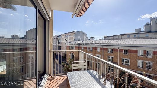Apartment / Etagenwohnung in Nation-Picpus, Gare de Lyon, Bercy, Paris