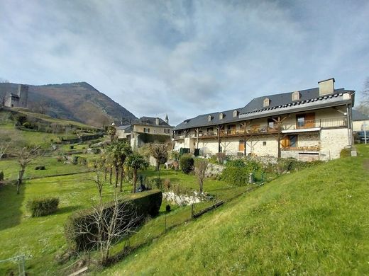 Luxus-Haus in Castet, Pyrénées-Atlantiques