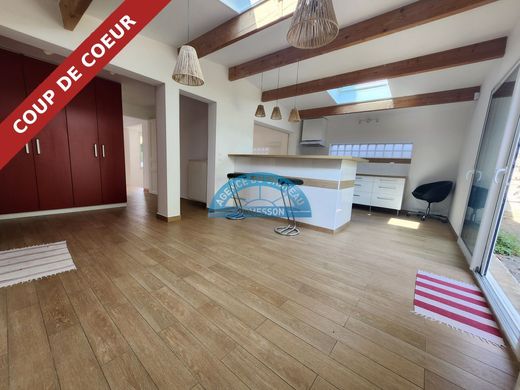 호화 저택 / Ormesson-sur-Marne, Val-de-Marne