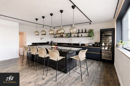Apartment in Saint-Mandé, Val-de-Marne