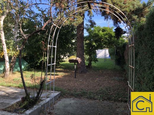 Casa di lusso a Cormeilles-en-Parisis, Val d'Oise