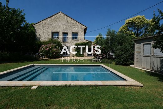 Luxury home in Plan-d'Orgon, Bouches-du-Rhône