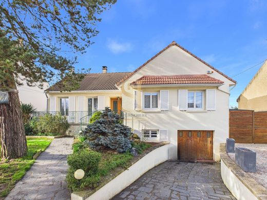 Luxury home in Montgeron, Essonne