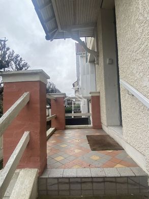 Luxury home in Antony, Hauts-de-Seine