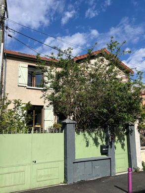 Casa de lujo en Bagnolet, Sena Saint Denis