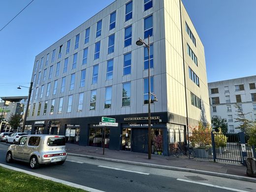 Ufficio a Châtenay-Malabry, Hauts-de-Seine