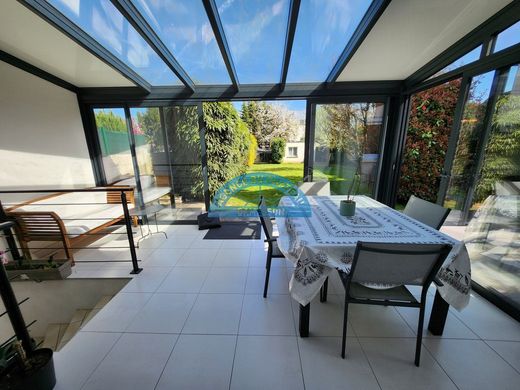 Luksusowy dom w Ormesson-sur-Marne, Val-de-Marne