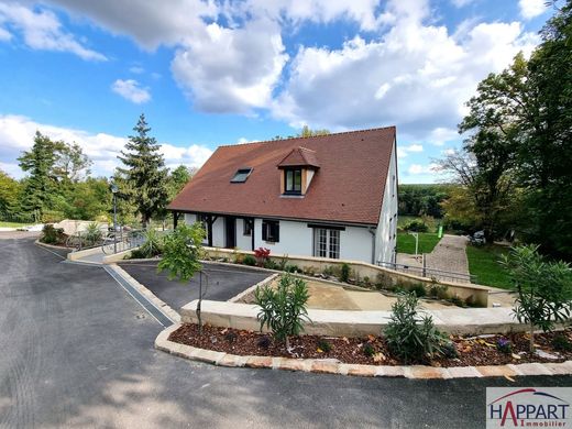 Luxe woning in Boissettes, Seine-et-Marne