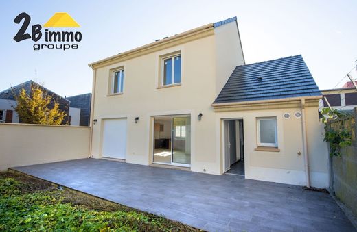 Luxury home in Orly, Val-de-Marne