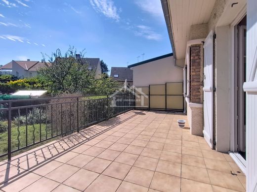Luxury home in Antony, Hauts-de-Seine