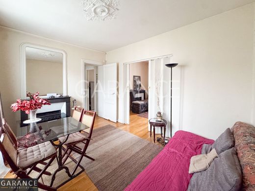 Apartment in Montparnasse, Alésia, Montsouris, Paris