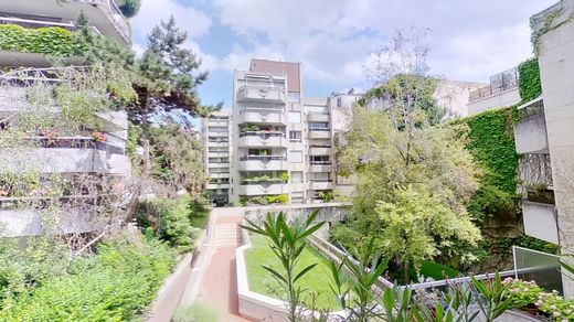 Apartment / Etagenwohnung in Montparnasse, Alésia, Montsouris, Paris