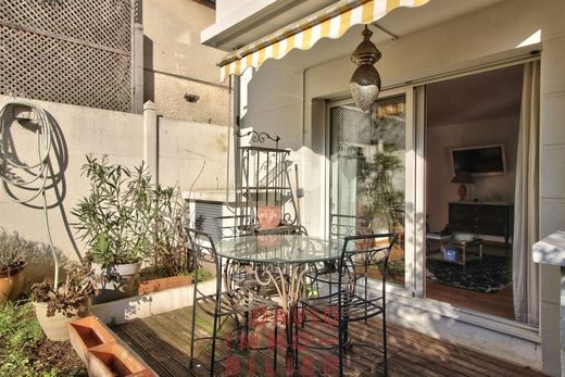 Daire La Garenne-Colombes, Hauts-de-Seine