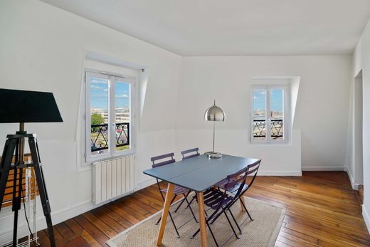 Apartment in Monceau, Courcelles, Ternes, Paris