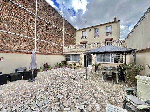 豪宅  Bagnolet, Seine-Saint-Denis