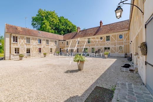 Luxury home in Chantilly, Oise