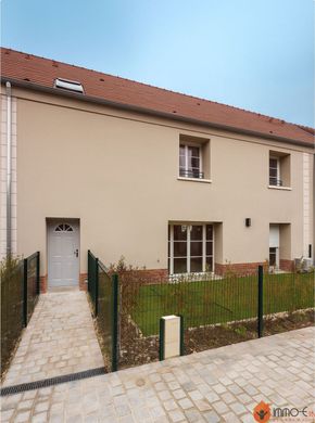 Luxury home in Bussy-Saint-Georges, Seine-et-Marne