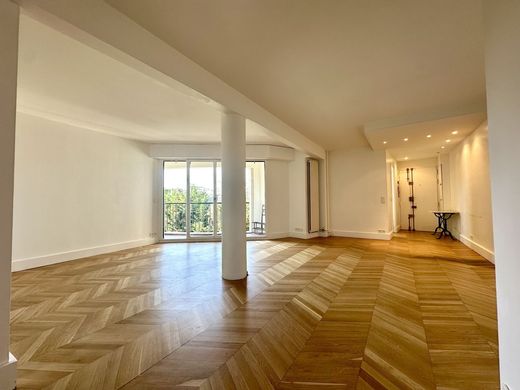 Apartment / Etagenwohnung in Nogent-sur-Marne, Val-de-Marne