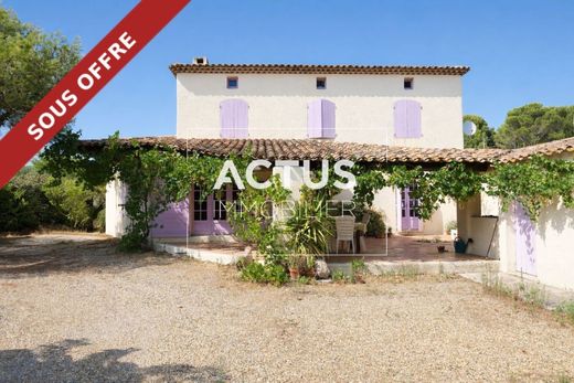 Luxury home in Salon-de-Provence, Bouches-du-Rhône